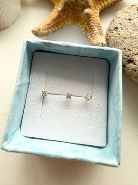 Implant Grade Titanium Gold PVD Threadless Earring studs with flat backs